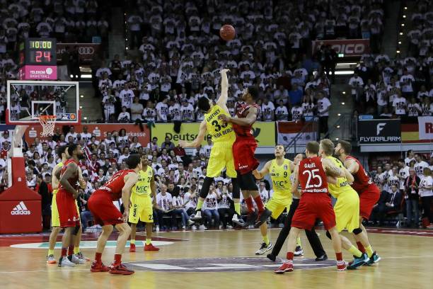 然而在上赛 然而在上赛