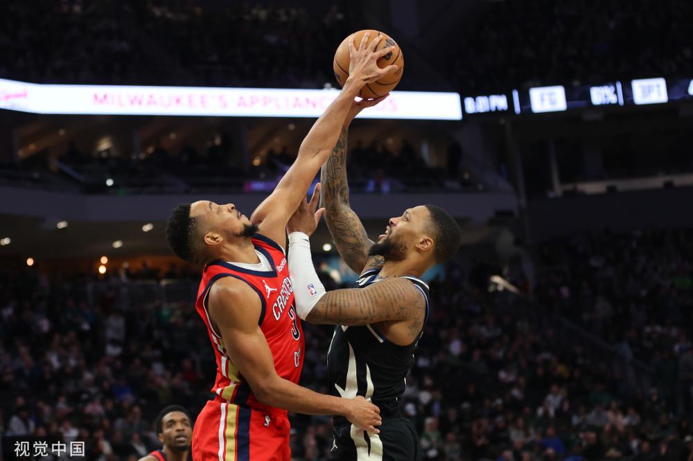 的口吻批评 的口吻批评