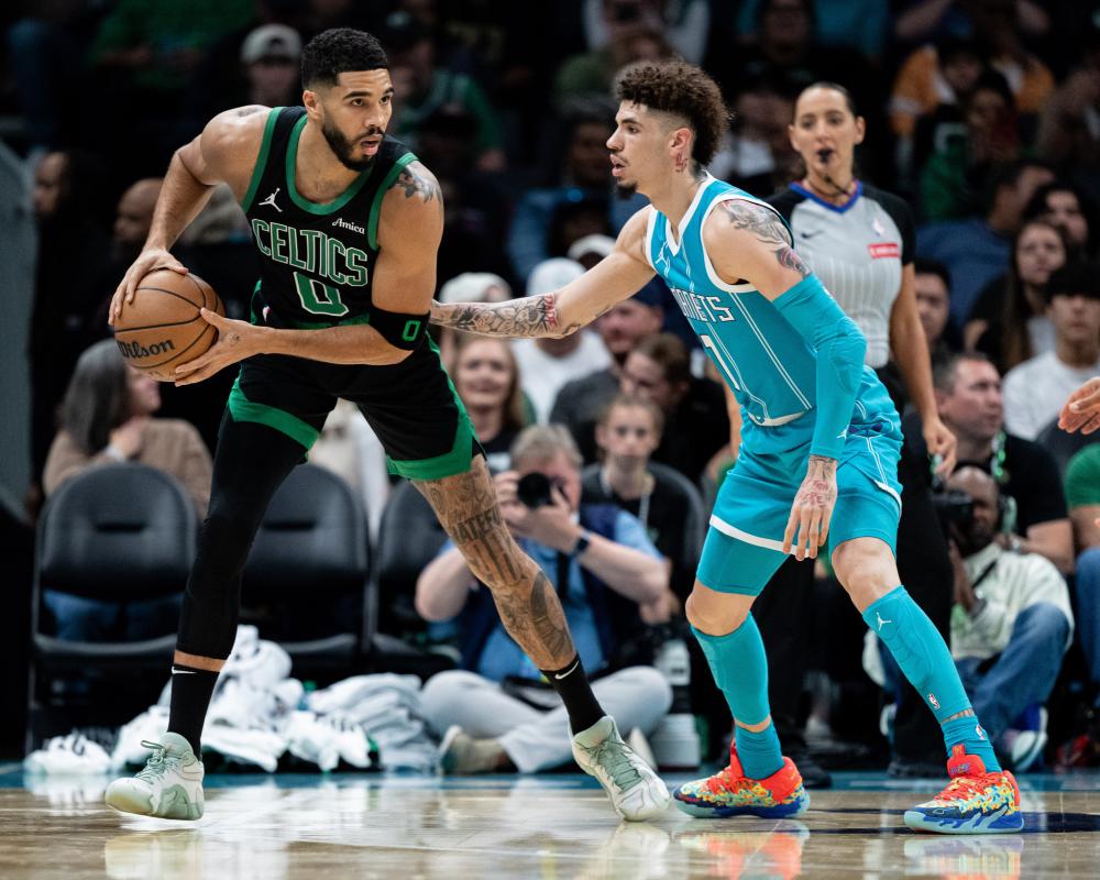 报道使得此 报道使得此