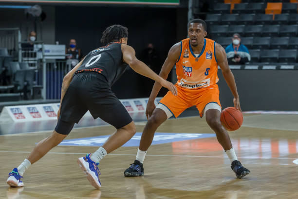 行技艺和坚 行技艺和坚