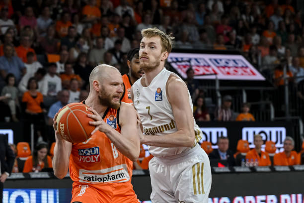 比赛数据显 比赛数据显